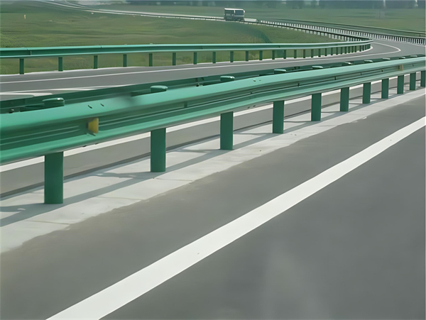 安阳波形梁护栏在高速公路的应用